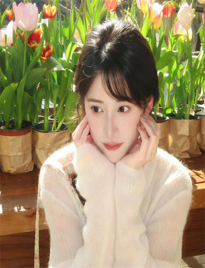 表演艺术解析：《罗马斗兽场：前世今生》的广告的植入方式与商业平衡 理解角色塑造的艺术